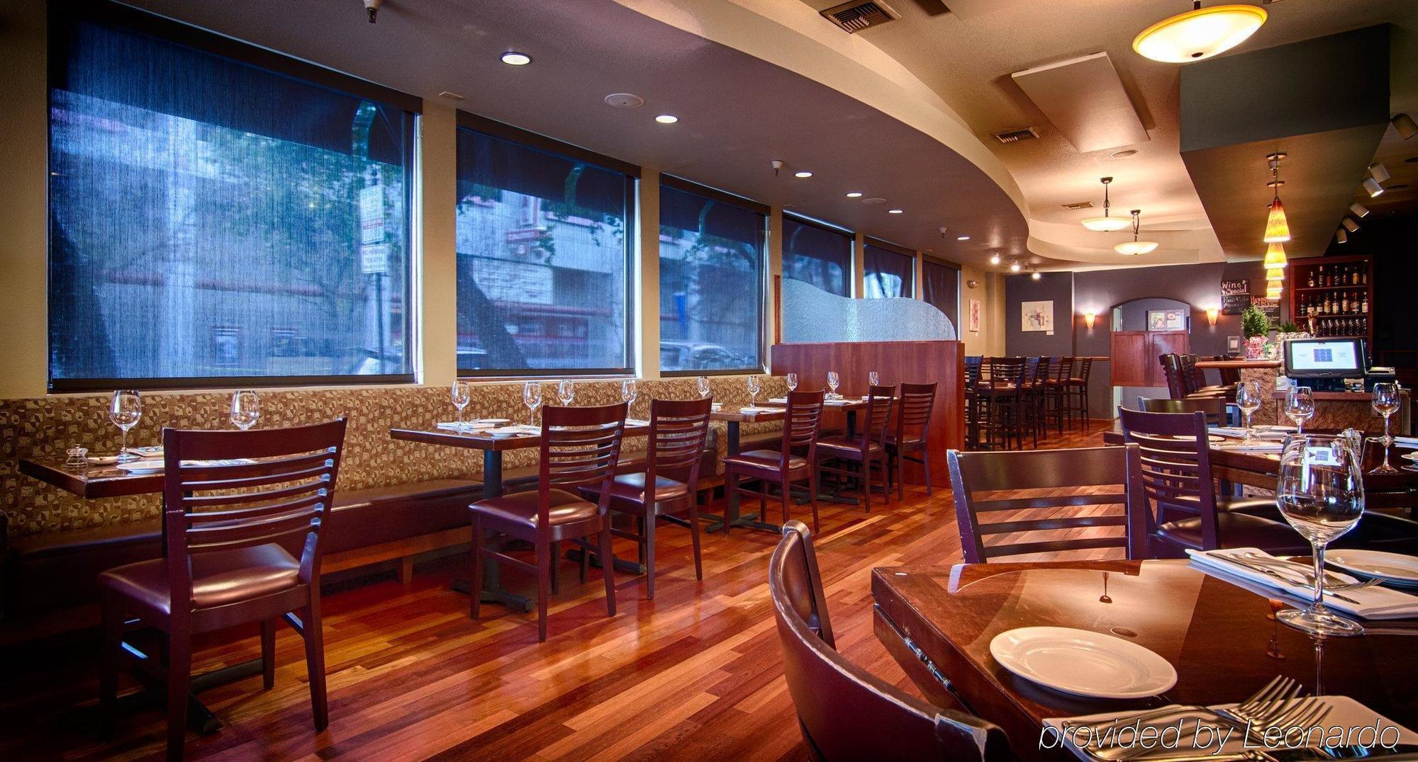 Hotel Hilton Garden Downtown 3*