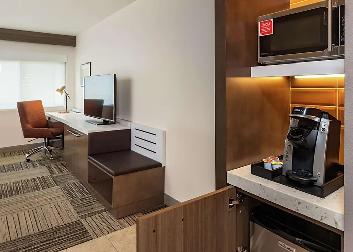 Hilton Garden Inn Davis Downtown